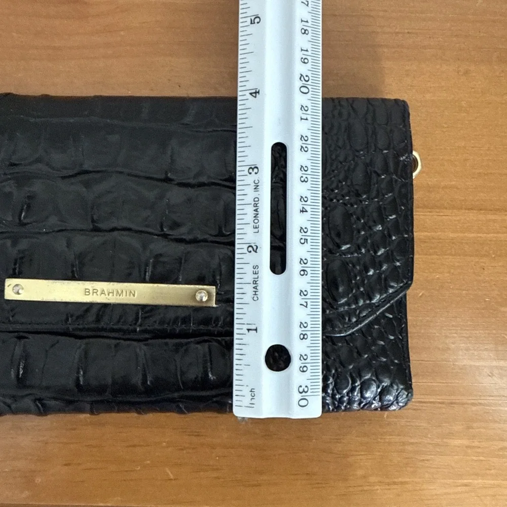 Brahmin Black Melbourne Tri Fold Wallet Croc Embossed Leather Pre-Owned